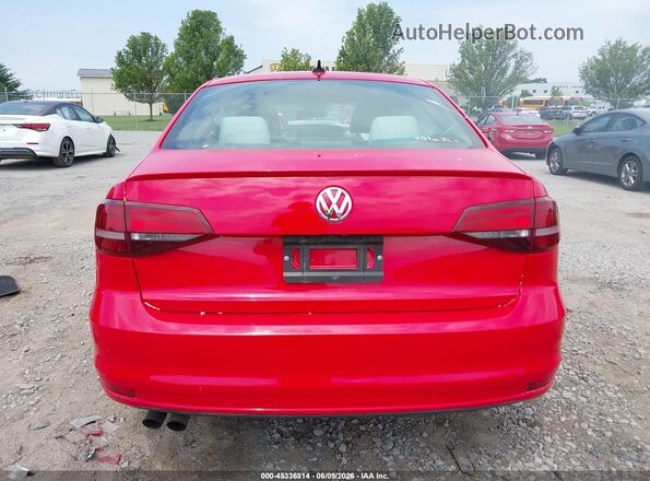 3VWD17AJ9HM394408 2017 VOLKSWAGEN JETTA Red 