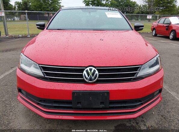 3VWD17AJ9JM236057 2018 VOLKSWAGEN JETTA Red ხელსაწყოთა პანელის ხედი