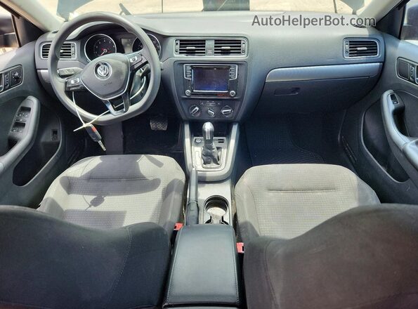3VWD67AJ2GM417544 2016 VOLKSWAGEN JETTA Gray 