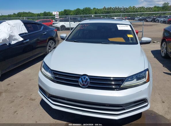 3VWDB7AJ0HM311977 2017 VOLKSWAGEN JETTA White Vista del cuadro de instrumentos