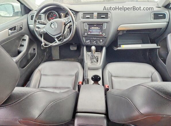 3VWDB7AJ0HM364050 2017 VOLKSWAGEN JETTA White Առջևի վահանակի տեսք