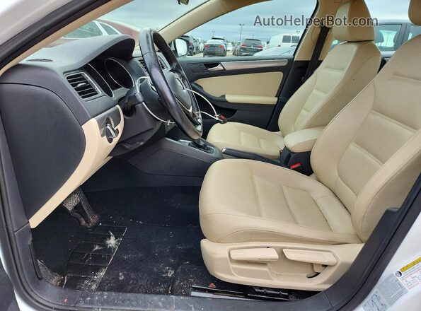 3VWDB7AJ0JM213280 2018 VOLKSWAGEN JETTA White Սալոնի դիմացի տեսք