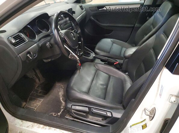 3VWDB7AJ1HM320199 2017 VOLKSWAGEN JETTA White Սալոնի դիմացի տեսք