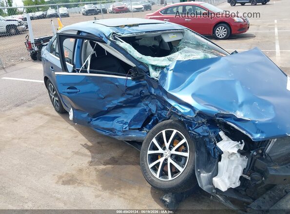 3VWDB7AJ1HM412834 2017 VOLKSWAGEN JETTA Blue Вид задньої частини салону