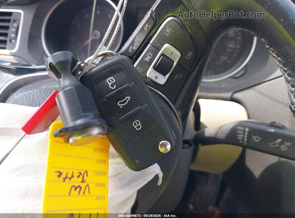 3VWDB7AJ2JM234566 2018 VOLKSWAGEN JETTA Blue Առջևի վահանակի տեսք