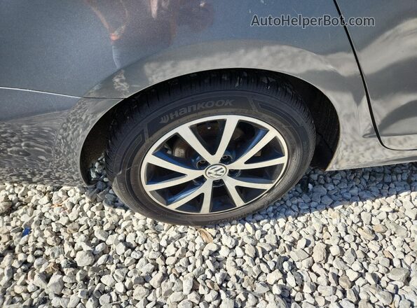 3VWDB7AJ3JM226587 2018 VOLKSWAGEN JETTA Gray 