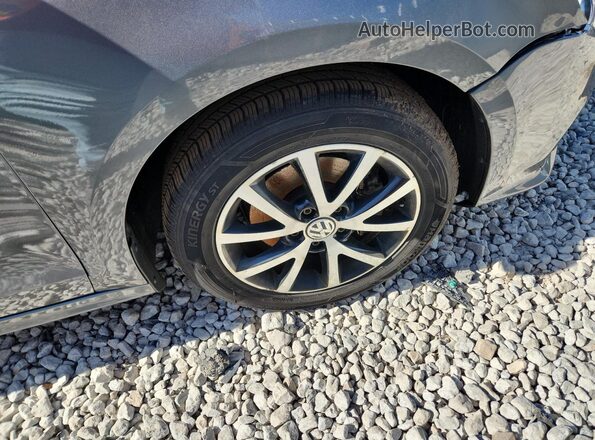 3VWDB7AJ3JM226587 2018 VOLKSWAGEN JETTA Gray 