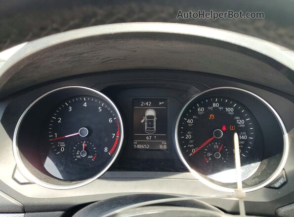 3VWDB7AJ3JM260142 2018 VOLKSWAGEN JETTA White Vista del cuadro de instrumentos