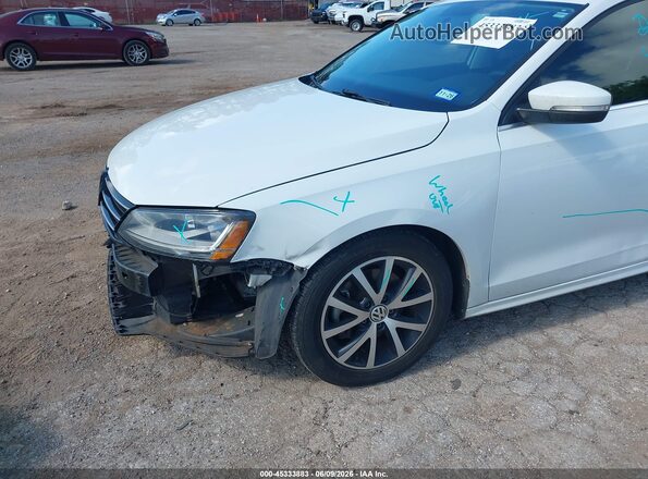3VWDB7AJ4HM266381 2017 VOLKSWAGEN JETTA White 