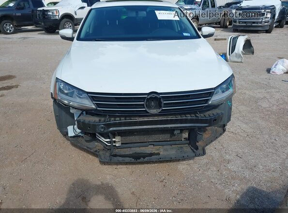 3VWDB7AJ4HM266381 2017 VOLKSWAGEN JETTA White Դիմացի տեսք