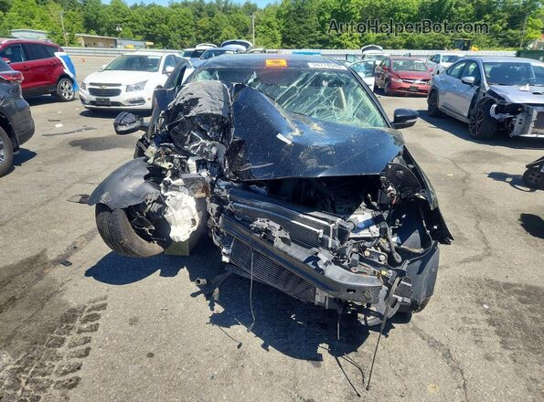 3VWDB7AJ5HM204231 2017 VOLKSWAGEN JETTA Black Widok z przodu