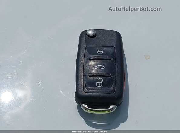 3VWDB7AJ5JM213596 2018 VOLKSWAGEN JETTA White Вид панелі приладів