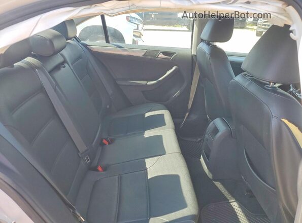 3VWDB7AJ6HM278239 2017 VOLKSWAGEN JETTA White 