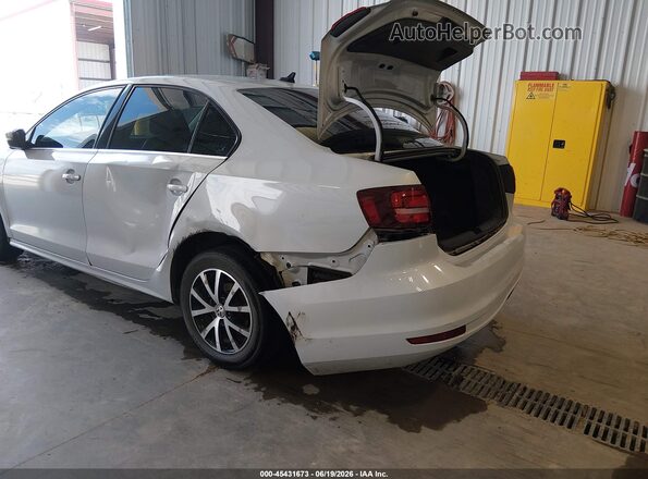 3VWDB7AJ6HM346975 2017 VOLKSWAGEN JETTA White წინა ხედი