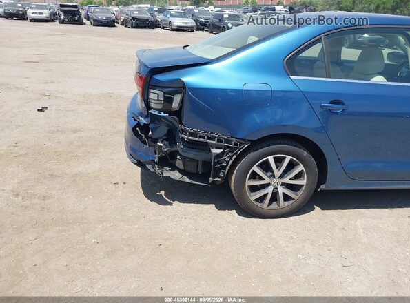 3VWDB7AJ6HM355482 2017 VOLKSWAGEN JETTA Blue Вид спереду