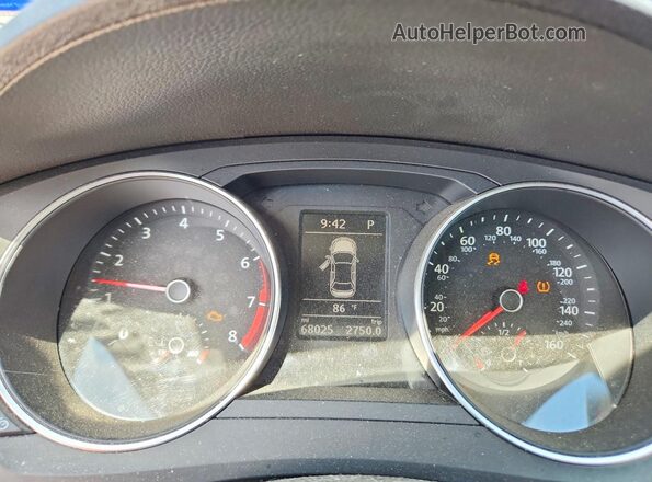 3VWDB7AJ6JM223053 2018 VOLKSWAGEN JETTA Серый Вид щитка приборов