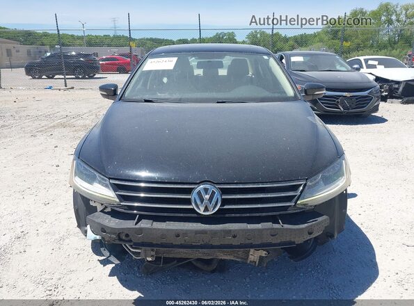 3VWDB7AJ8HM261765 2017 VOLKSWAGEN JETTA Black 