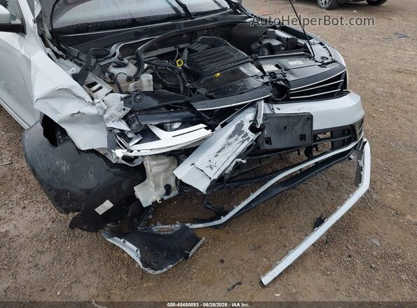 3VWDB7AJ8HM284561 2017 VOLKSWAGEN JETTA Gray Դիմացի տեսք