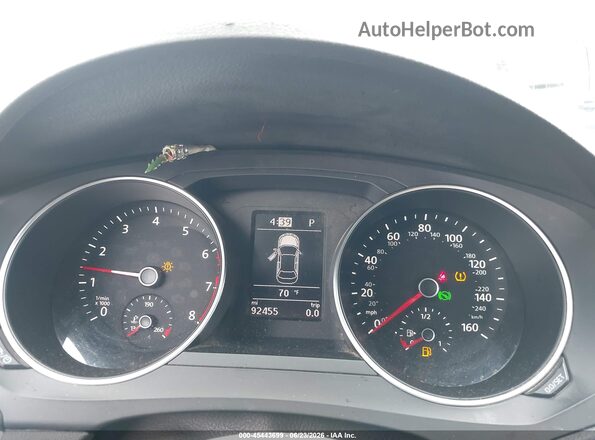 3VWDB7AJ8HM408716 2017 VOLKSWAGEN JETTA Gray Widok tylnych siedzeń