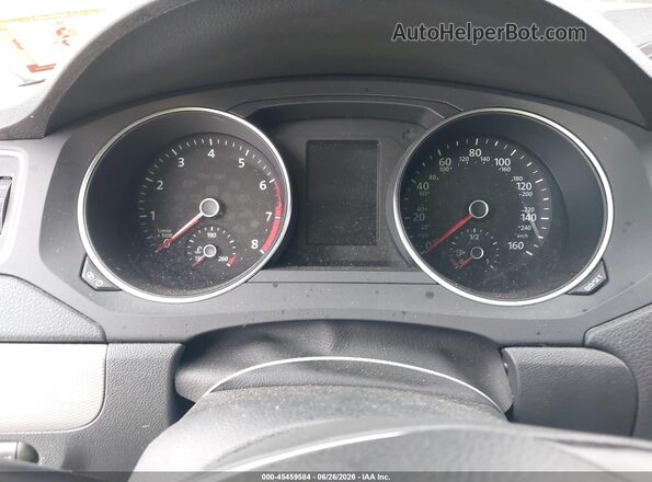 3VWDB7AJ9HM306437 2017 VOLKSWAGEN JETTA Белый Вид задних сидений