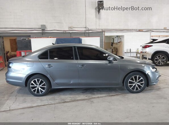 3VWDB7AJ9HM314019 2017 VOLKSWAGEN JETTA Gray 