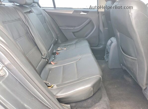 3VWDB7AJXJM206577 2018 VOLKSWAGEN JETTA Серый 