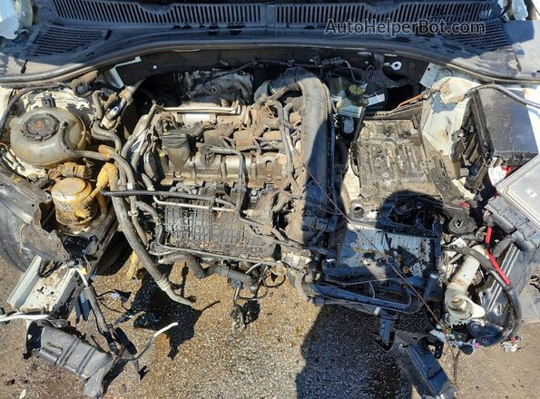 3VWE57BU6KM090722 2019 VOLKSWAGEN JETTA White Vista interior trasera