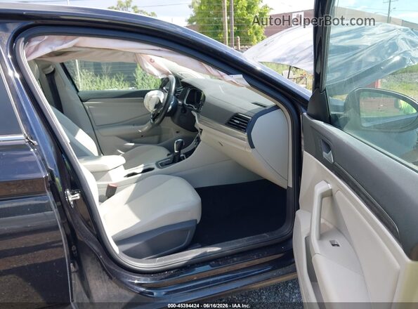 3VWE57BU7KM246766 2019 VOLKSWAGEN JETTA Black Front interior view