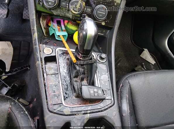 3VWE57BU9MM041887 2021 VOLKSWAGEN JETTA Gray Dashboard view
