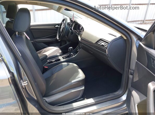 3VWEB7BU3LM054786 2020 VOLKSWAGEN JETTA Gray Вид салону спереду