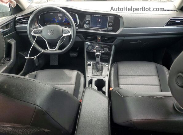 3VWEM7BU0RM015382 2024 VOLKSWAGEN JETTA Silver Առջևի վահանակի տեսք