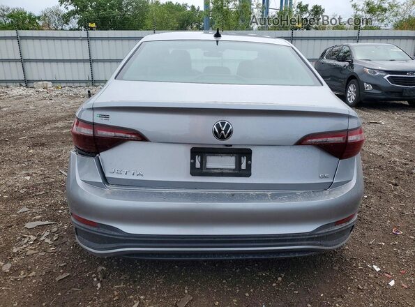 3VWEM7BU0RM015382 2024 VOLKSWAGEN JETTA Silver Հետևի տեսք