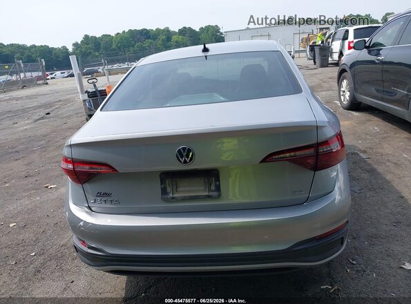 3VWEM7BU2NM004510 2022 VOLKSWAGEN JETTA Серебряный 