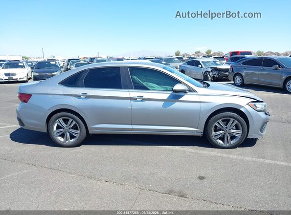 3VWEM7BU3NM005245 2022 VOLKSWAGEN JETTA Silver ხელსაწყოთა პანელის ხედი