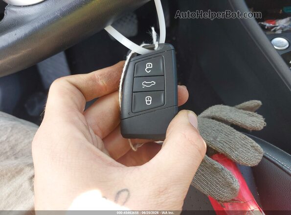 3VWEM7BU5NM033290 2022 VOLKSWAGEN JETTA Silver Widok deski rozdzielczej