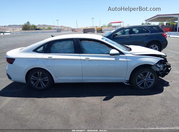 3VWEM7BU7RM050419 2024 VOLKSWAGEN JETTA White 360 interior view