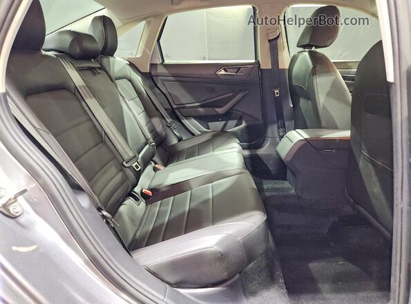 3VWEM7BU8RM087995 2024 VOLKSWAGEN JETTA Silver Հետևի նստատեղերի տեսք
