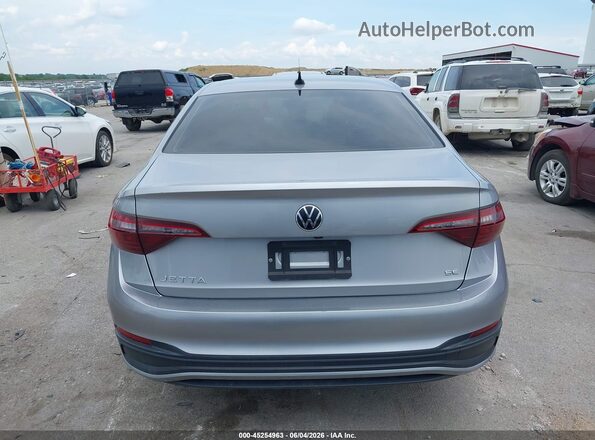 3VWEM7BUXRM086587 2024 VOLKSWAGEN JETTA Silver 