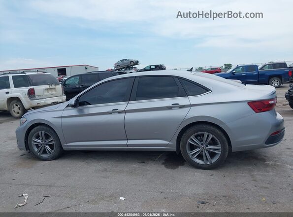 3VWEM7BUXRM086587 2024 VOLKSWAGEN JETTA Silver 