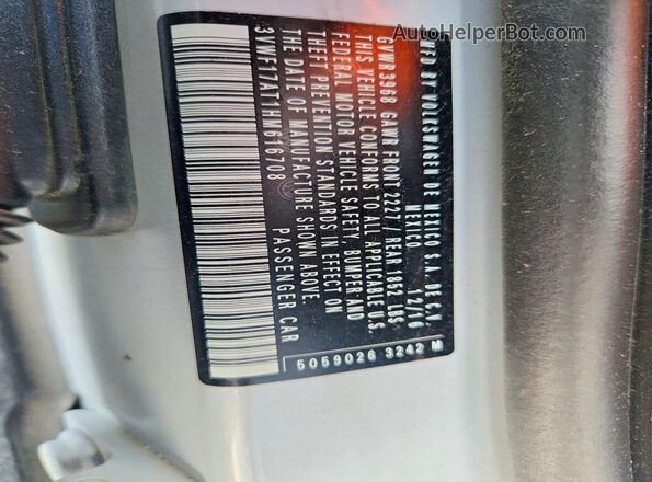 3VWF17AT1HM616708 2017 VOLKSWAGEN BEETLE Silver Vista del compartimento del motor