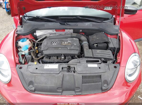 3VWF17AT4HM610935 2017 VOLKSWAGEN BEETLE Красный Вид сзади