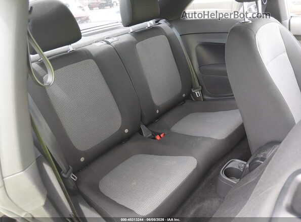 3VWF17AT4HM611647 2017 VOLKSWAGEN BEETLE Black VIN კოდის სტიკერის ხედი