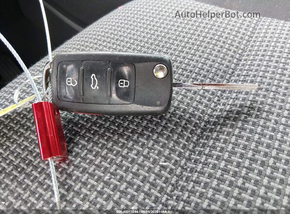 3VWF17AT4HM611647 2017 VOLKSWAGEN BEETLE Black წინა პანელის ხედი