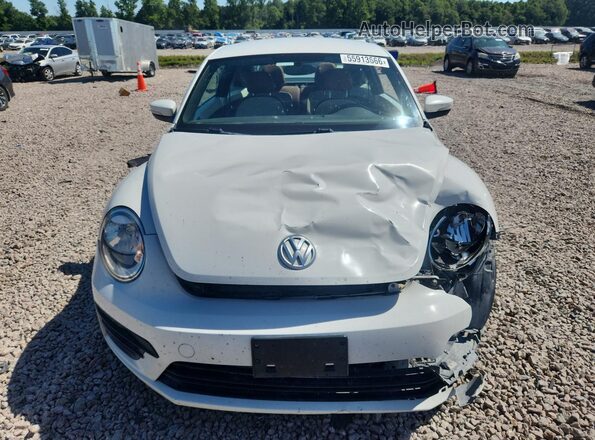3VWF17AT4HM625726 2017 VOLKSWAGEN BEETLE White Widok z przodu