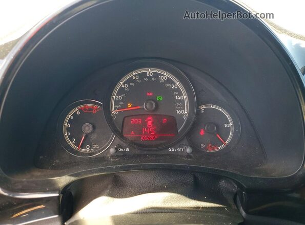 3VWF17AT7HM618625 2017 VOLKSWAGEN BEETLE Green Widok zestawu wskaźników