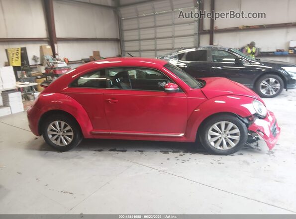 3VWFD7AT0KM716863 2019 VOLKSWAGEN BEETLE Red Instrument cluster view