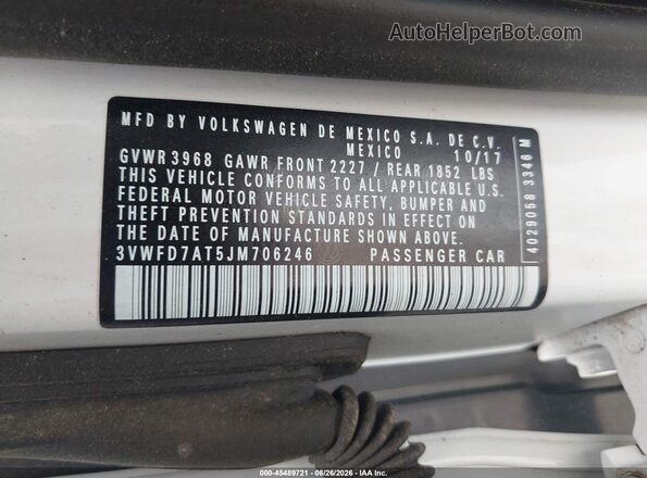 3VWFD7AT5JM706246 2018 VOLKSWAGEN BEETLE White Engine compartment view