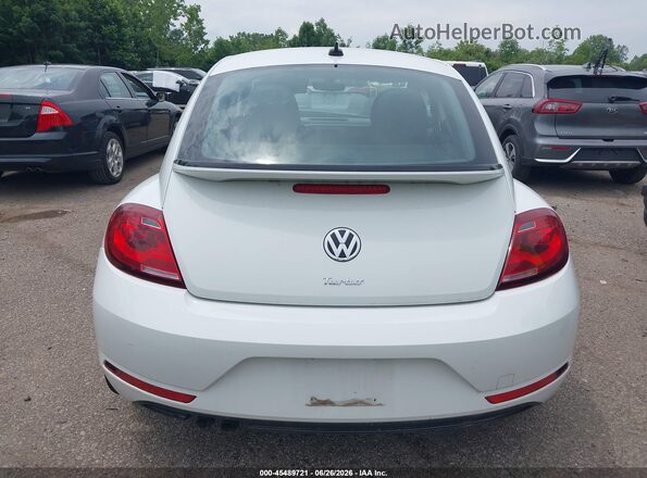 3VWFD7AT5JM706246 2018 VOLKSWAGEN BEETLE White 