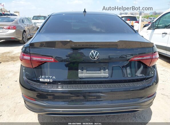 3VWGM7BU2RM099794 2024 VOLKSWAGEN JETTA Black 