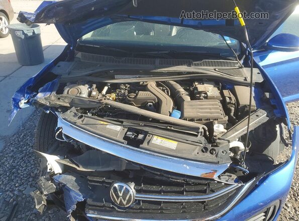 3VWGM7BU9RM014935 2024 VOLKSWAGEN JETTA Blue Vista interior trasera